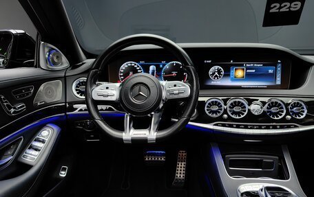 Mercedes-Benz S-Класс, 2019 год, 6 700 000 рублей, 28 фотография