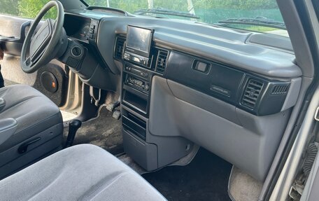 Chrysler Voyager II, 1993 год, 530 000 рублей, 32 фотография