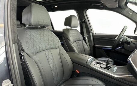 BMW X7, 2021 год, 10 970 000 рублей, 38 фотография