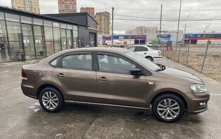 Volkswagen Polo VI (EU Market), 2020 год, 1 300 000 рублей, 2 фотография