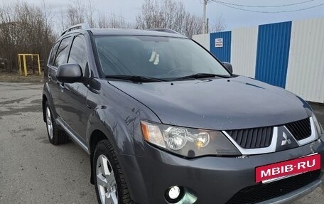 Mitsubishi Outlander III рестайлинг 3, 2008 год, 1 150 000 рублей, 14 фотография