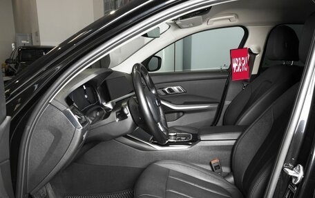 BMW 3 серия, 2021 год, 3 250 000 рублей, 11 фотография
