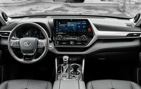 Toyota Highlander, 2025 год, 5 950 000 рублей, 8 фотография