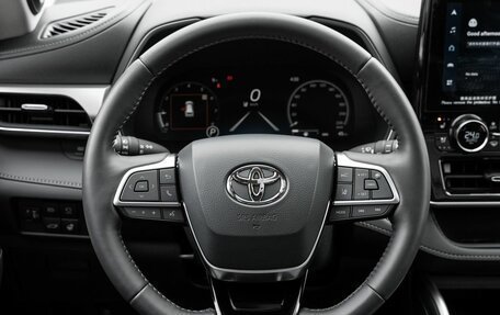 Toyota Highlander, 2025 год, 5 950 000 рублей, 10 фотография