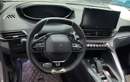 Peugeot 4008, 2022 год, 1 700 000 рублей, 7 фотография