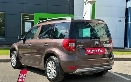 Skoda Yeti I рестайлинг, 2015 год, 1 283 000 рублей, 7 фотография
