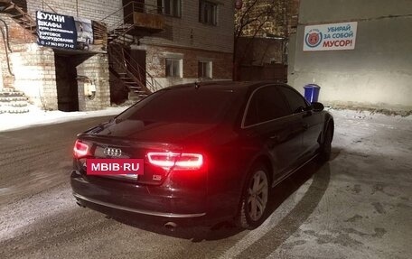 Audi A8, 2011 год, 1 690 000 рублей, 3 фотография