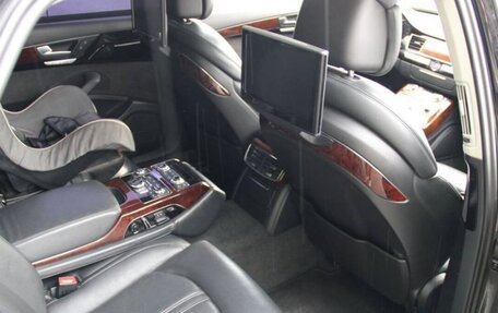 Audi A8, 2011 год, 1 690 000 рублей, 8 фотография