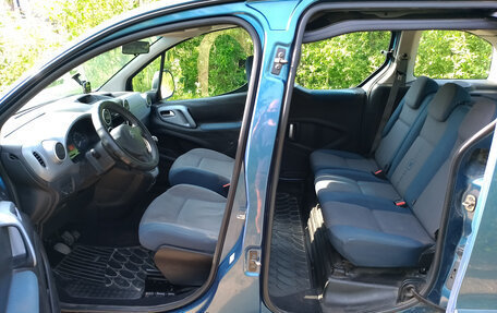 Citroen Berlingo II рестайлинг, 2011 год, 700 000 рублей, 5 фотография