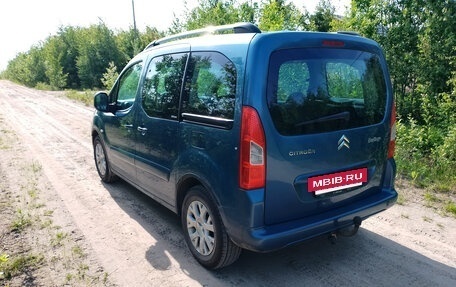 Citroen Berlingo II рестайлинг, 2011 год, 700 000 рублей, 4 фотография