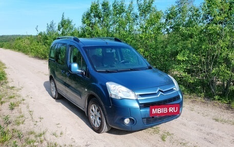 Citroen Berlingo II рестайлинг, 2011 год, 700 000 рублей, 2 фотография