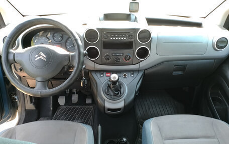 Citroen Berlingo II рестайлинг, 2011 год, 700 000 рублей, 10 фотография