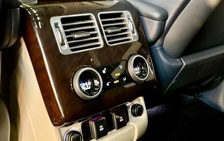 Land Rover Range Rover IV рестайлинг, 2018 год, 4 999 000 рублей, 13 фотография