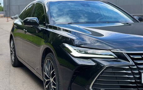 Toyota Avalon, 2022 год, 3 700 000 рублей, 2 фотография