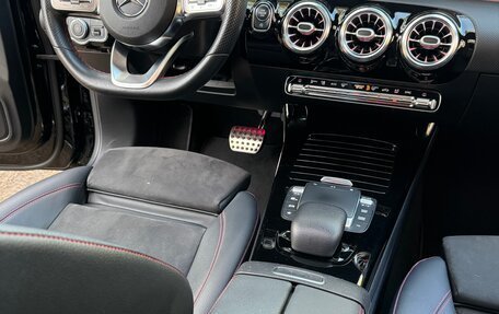Mercedes-Benz CLA, 2020 год, 3 200 000 рублей, 8 фотография