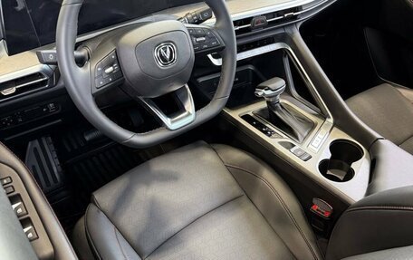 Changan CS35 Plus, 2024 год, 2 089 900 рублей, 30 фотография