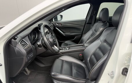 Mazda 6, 2016 год, 2 135 000 рублей, 10 фотография