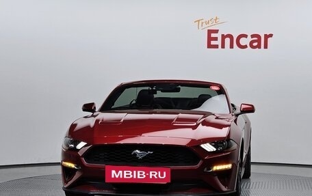 Ford Mustang VI рестайлинг, 2018 год, 2 681 700 рублей, 3 фотография