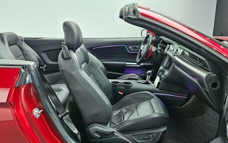 Ford Mustang VI рестайлинг, 2018 год, 2 681 700 рублей, 10 фотография