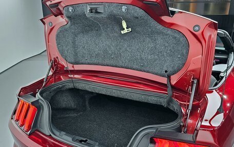 Ford Mustang VI рестайлинг, 2018 год, 2 681 700 рублей, 20 фотография