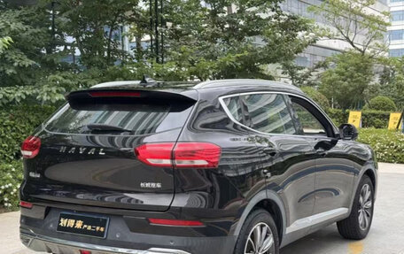 Haval H6, 2022 год, 1 700 000 рублей, 4 фотография