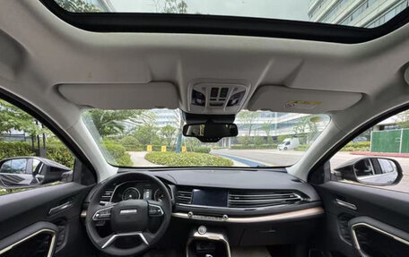 Haval H6, 2022 год, 1 700 000 рублей, 7 фотография