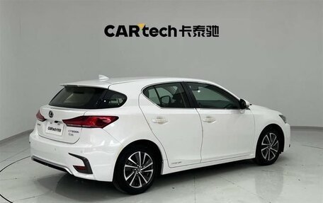 Lexus CT I рестайлинг, 2020 год, 2 150 000 рублей, 6 фотография