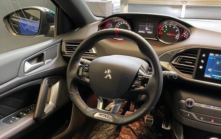 Peugeot 308 GTi I рестайлинг, 2019 год, 2 090 000 рублей, 14 фотография