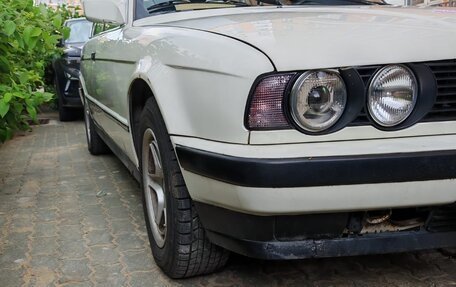 BMW 5 серия, 1989 год, 390 000 рублей, 2 фотография