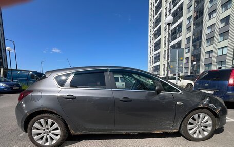 Opel Astra J, 2012 год, 560 000 рублей, 9 фотография