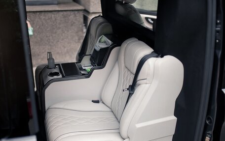 Mercedes-Benz V-Класс, 2021 год, 14 990 000 рублей, 4 фотография
