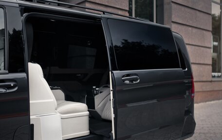 Mercedes-Benz V-Класс, 2021 год, 14 990 000 рублей, 15 фотография