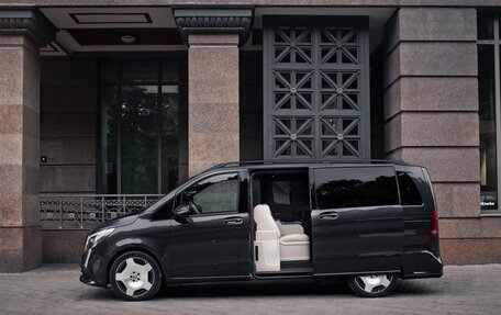 Mercedes-Benz V-Класс, 2021 год, 14 990 000 рублей, 13 фотография