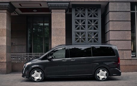 Mercedes-Benz V-Класс, 2021 год, 14 990 000 рублей, 11 фотография