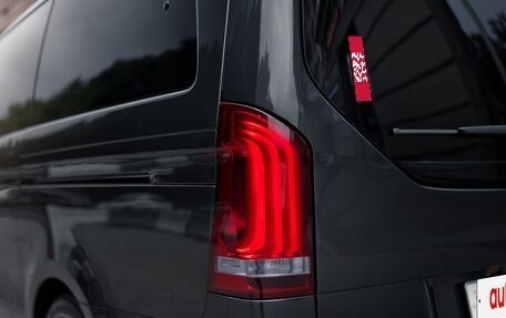 Mercedes-Benz V-Класс, 2021 год, 14 990 000 рублей, 18 фотография