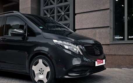 Mercedes-Benz V-Класс, 2021 год, 14 990 000 рублей, 23 фотография