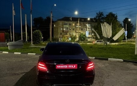 Mercedes-Benz E-Класс, 2018 год, 3 600 000 рублей, 7 фотография