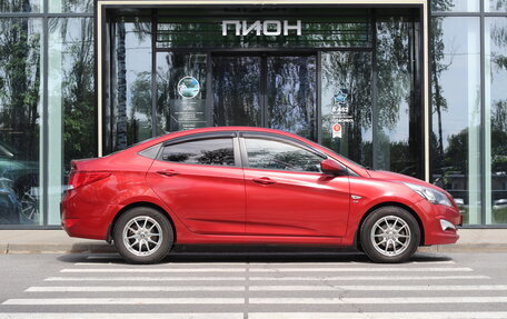 Hyundai Solaris II рестайлинг, 2015 год, 995 000 рублей, 4 фотография