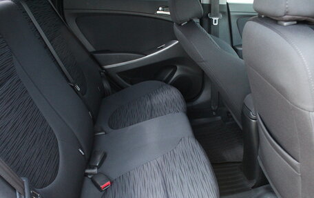Hyundai Solaris II рестайлинг, 2015 год, 995 000 рублей, 17 фотография