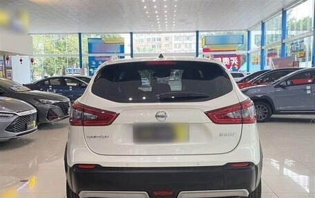 Nissan Qashqai, 2022 год, 1 730 000 рублей, 6 фотография