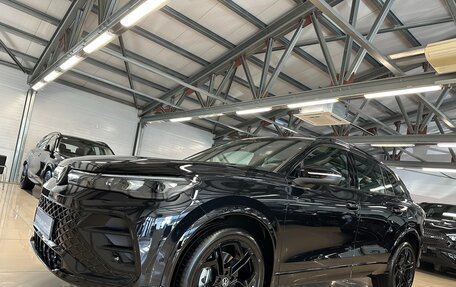 Volkswagen Tiguan, 2025 год, 4 990 000 рублей, 15 фотография