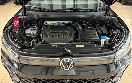 Volkswagen Tiguan, 2025 год, 4 990 000 рублей, 7 фотография
