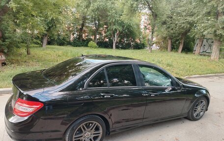 Mercedes-Benz C-Класс, 2010 год, 990 000 рублей, 5 фотография