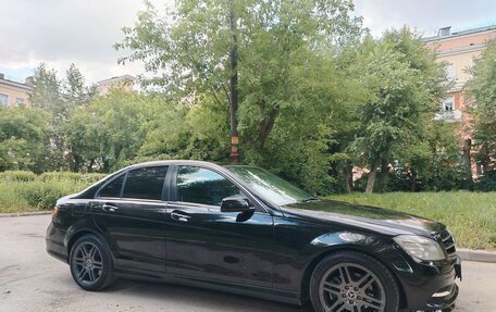 Mercedes-Benz C-Класс, 2010 год, 990 000 рублей, 4 фотография