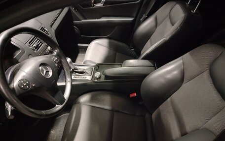 Mercedes-Benz C-Класс, 2010 год, 990 000 рублей, 13 фотография