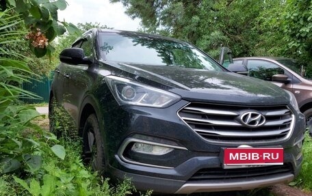 Hyundai Santa Fe III рестайлинг, 2017 год, 2 350 000 рублей, 1 фотография