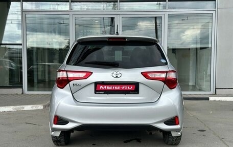 Toyota Vitz, 2018 год, 1 010 000 рублей, 1 фотография