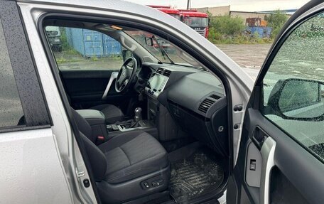 Toyota Land Cruiser Prado 150 рестайлинг 2, 2022 год, 5 648 000 рублей, 15 фотография