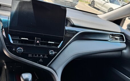 Toyota Camry, 2023 год, 3 880 000 рублей, 3 фотография