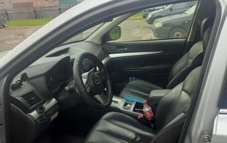 Subaru Outback IV рестайлинг, 2011 год, 1 350 000 рублей, 6 фотография